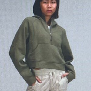 Lululemon scuba hoodie! Size M/L. Worn maybe once. Pretty Olive green color